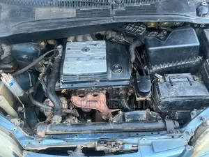 Toyota Sienna 2002 Blue