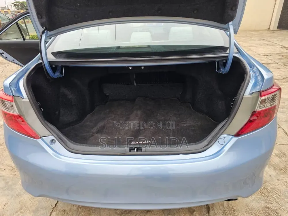Toyota Camry 2013 Blue