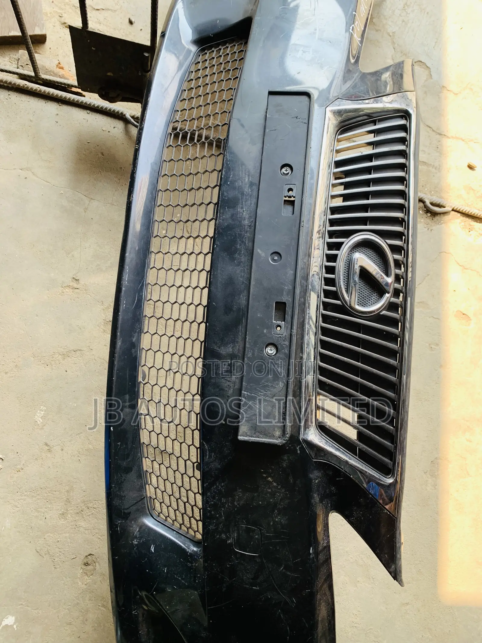 Complete Front Bumper Lexus Is250 2008 - 2010