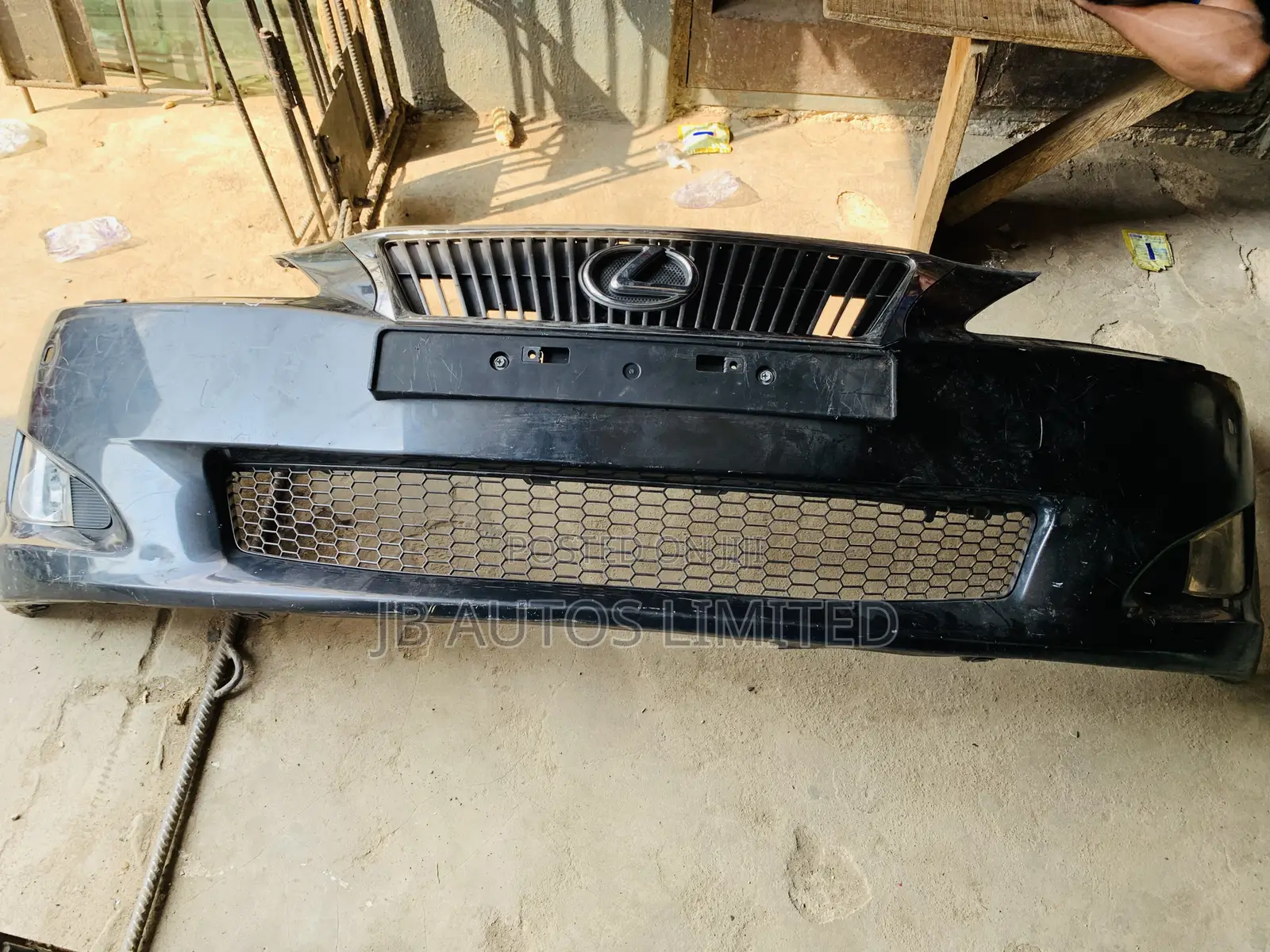 Complete Front Bumper Lexus Is250 2008 - 2010