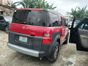 Honda Element 2007 Red