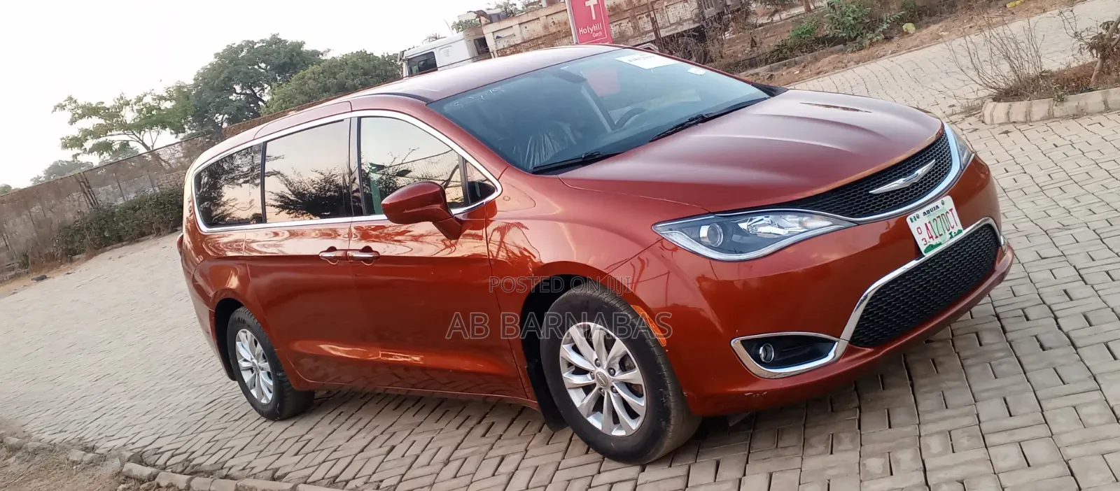 Chrysler Pacifica 2018 Red