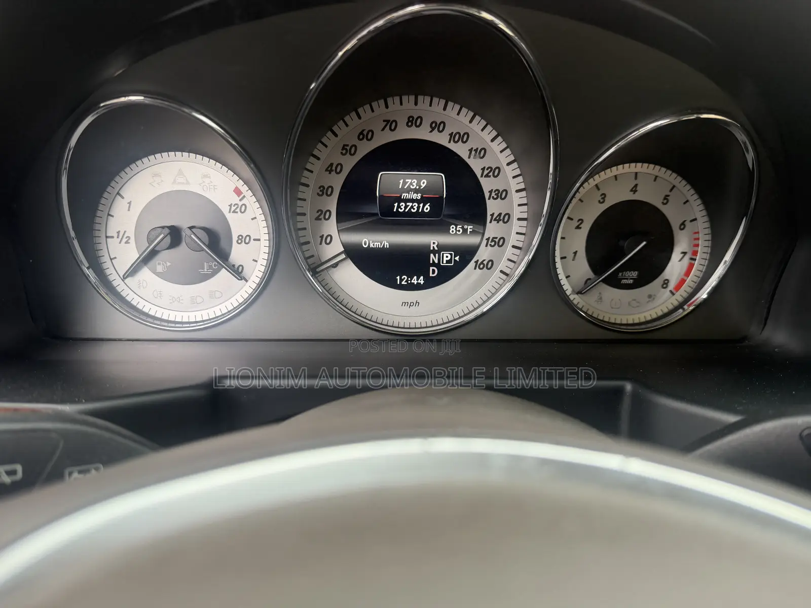 Mercedes-Benz GLK-Class 350 4MATIC 2013 Gray