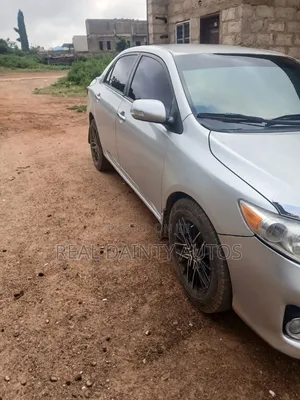 Toyota Corolla 2013 Silver