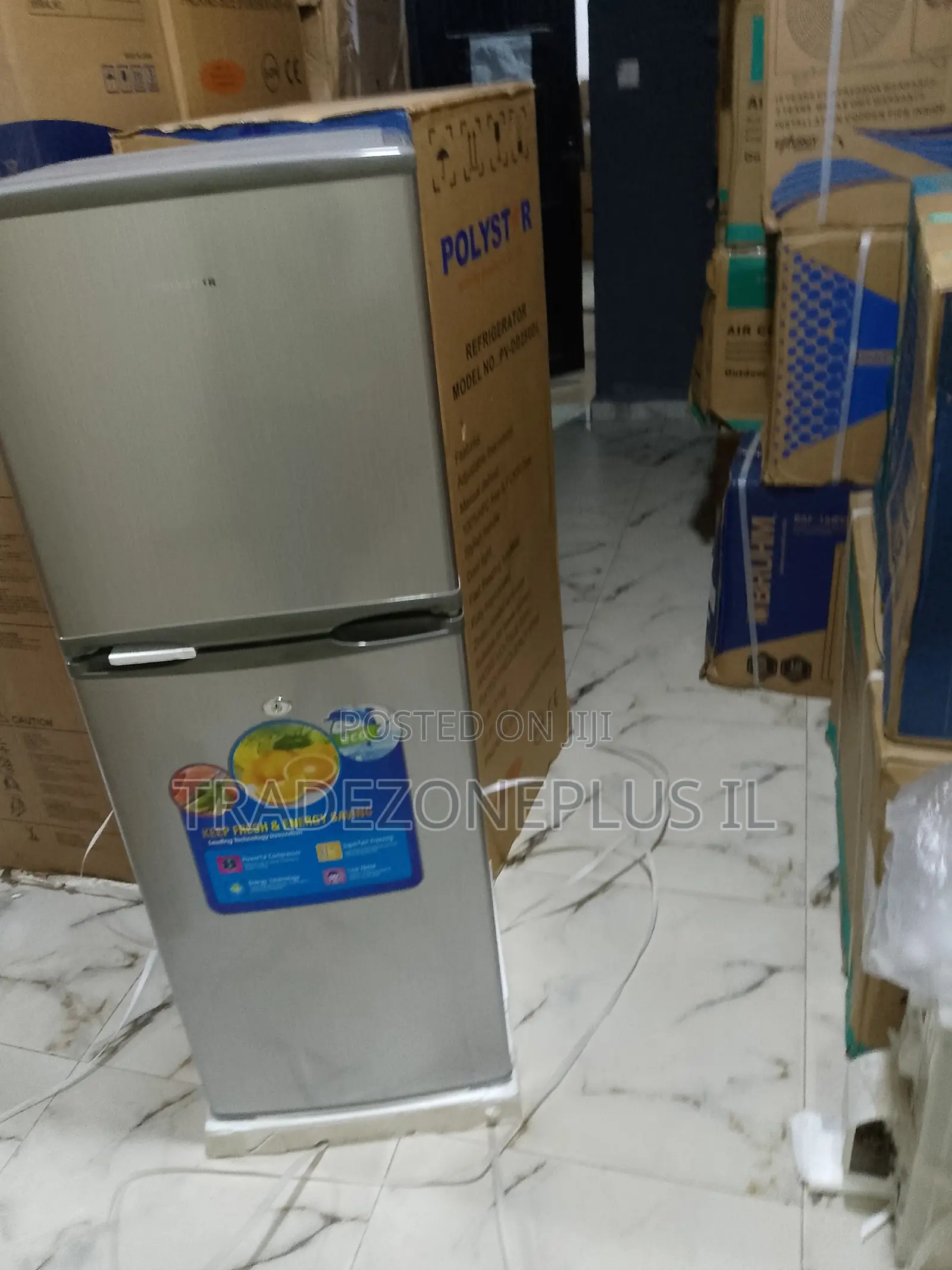 Polystar PDD-250DL Top Freezer Refrigerator