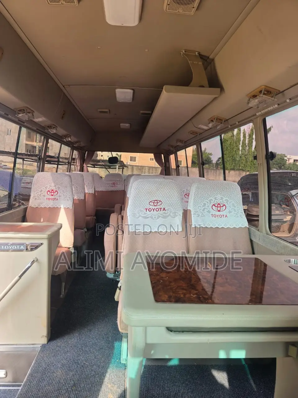 Toyota Coaster 2015