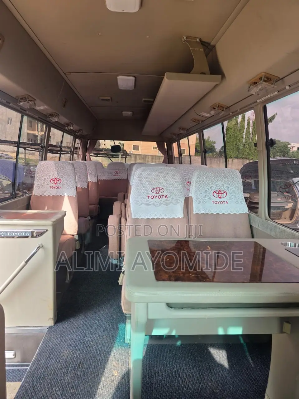 Toyota Coaster 2015