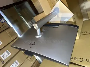 New Desktop Computer Dell OptiPlex 7410 16GB Intel Core i5 SSD 256GB