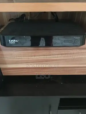 DSTV Explora 2a