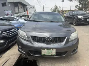 Toyota Corolla 2010 Gray