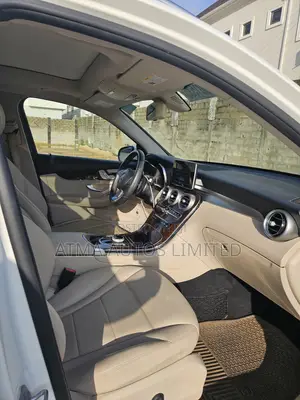 Mercedes-Benz GLC-Class 2018 White