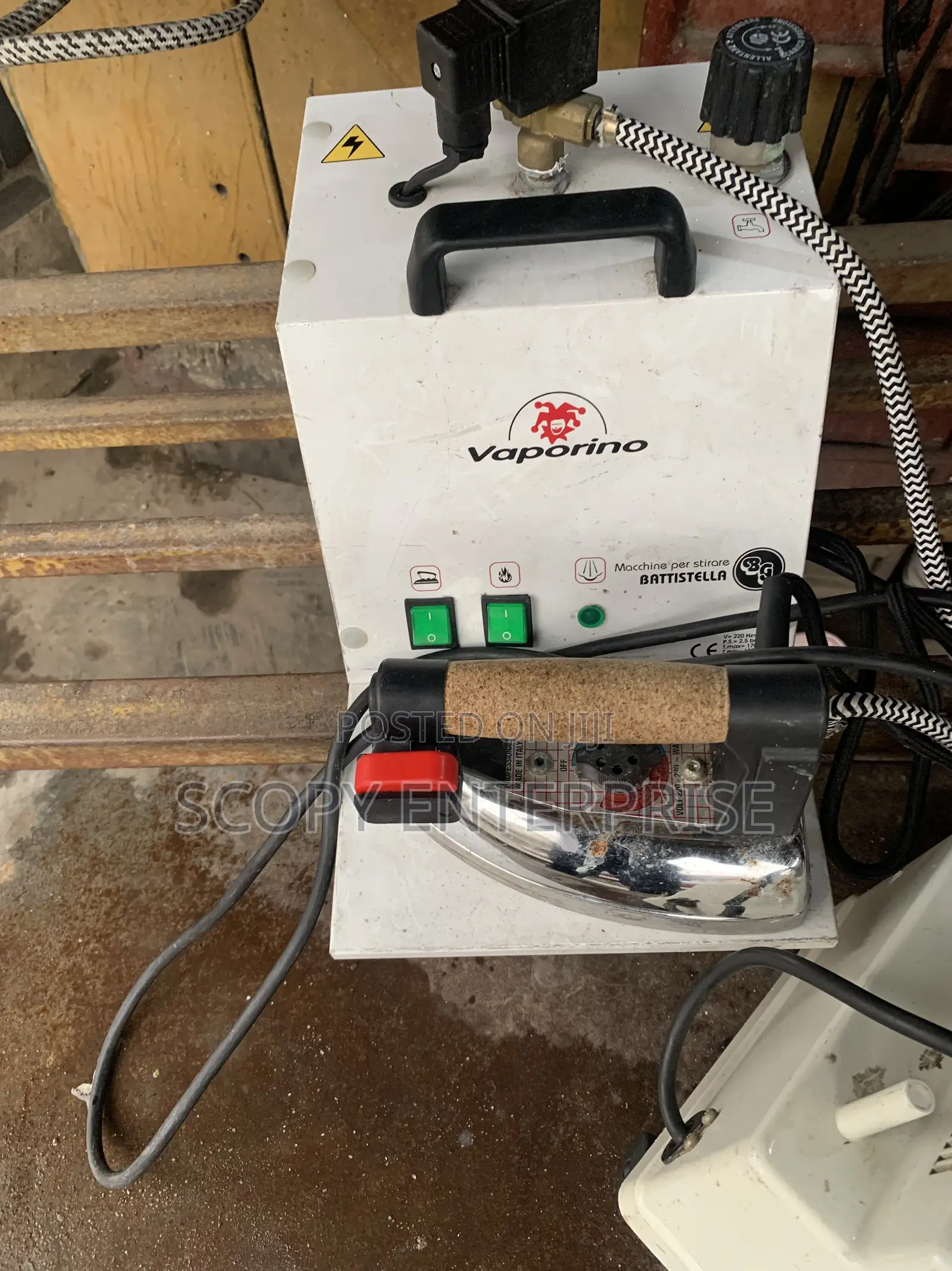 Vaporino Steam Iron
