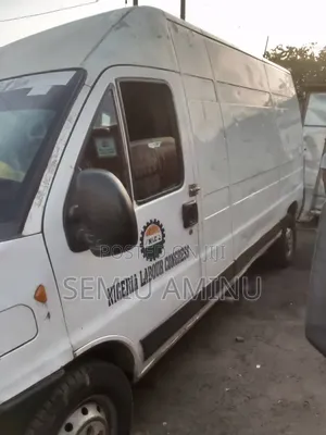 Semiu Movers