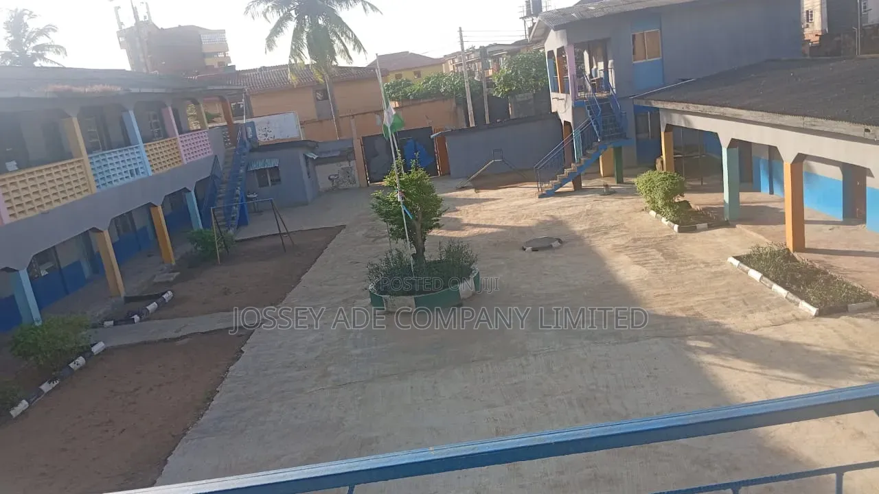 Functional School With 14 Classrooms