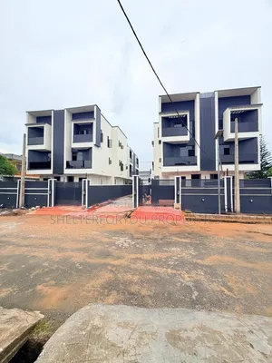 4bdrm Duplex in Adeniyi Jones for sale