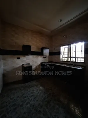 4bdrm Townhouse / Terrace in Jahi for rent