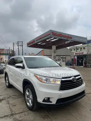 Toyota Highlander Limited 4dr SUV AWD (3.5L 6cyl 6A) 2015 White