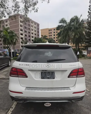 Mercedes-Benz GLE-Class 2016 White