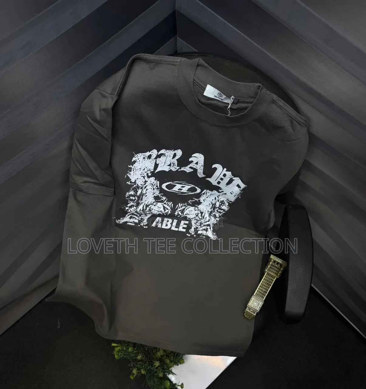 Round Neck Tshirt