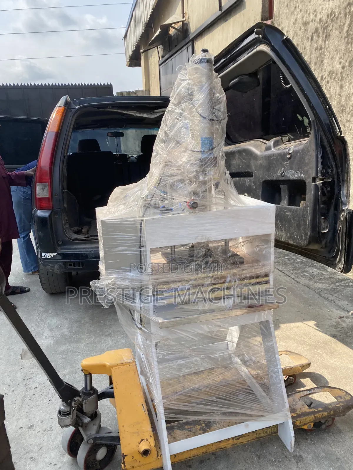 Pneumatic Punching Machine