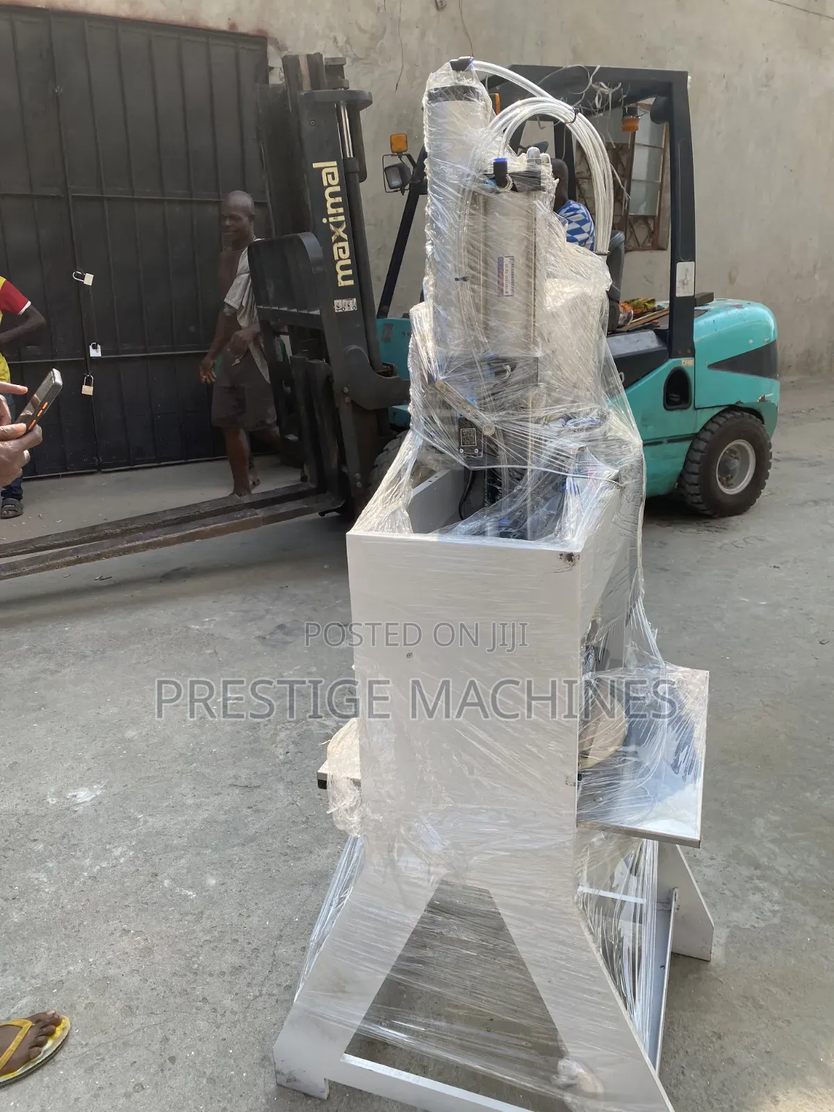 Pneumatic Punching Machine
