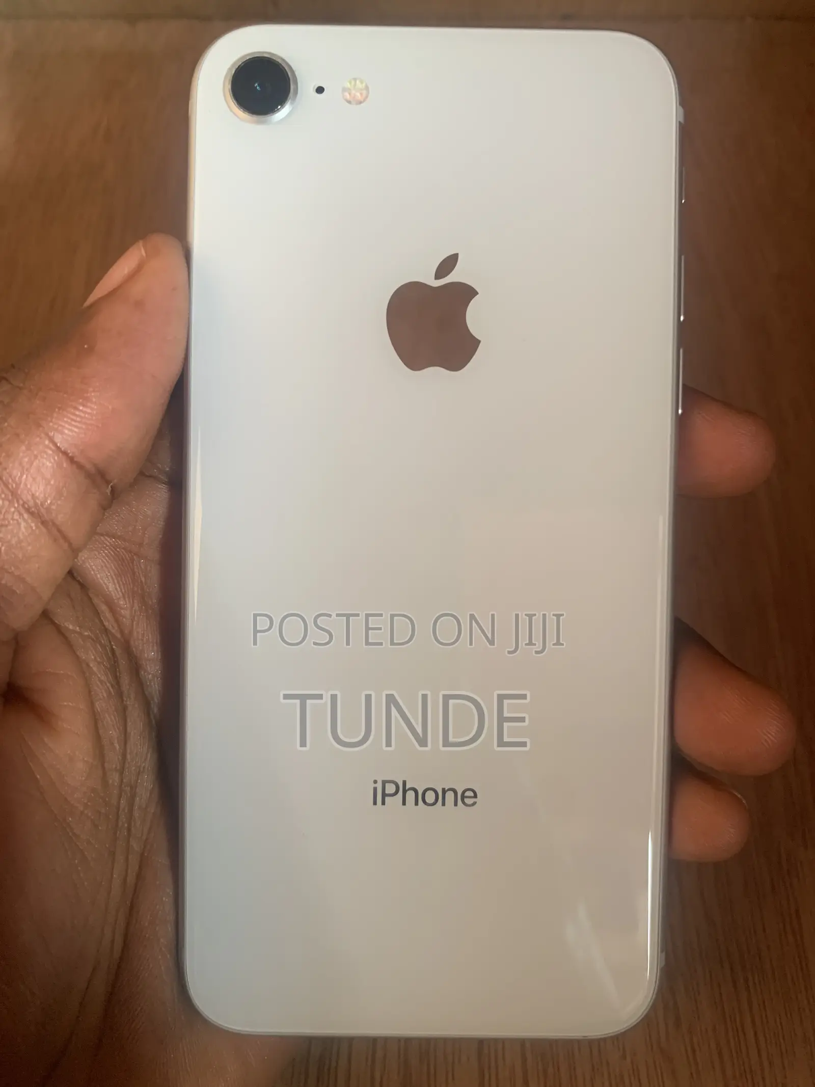 Apple iPhone 8 64 GB White