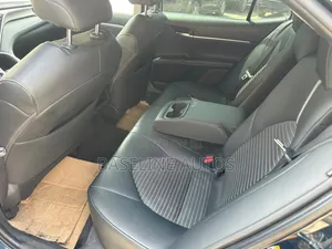 Mercedes-Benz GLC-Class 2018 Silver
