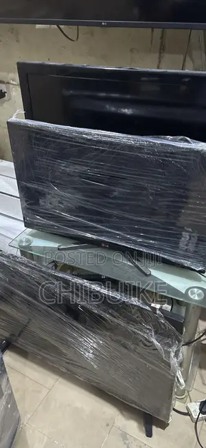 32inches LG Smart TV