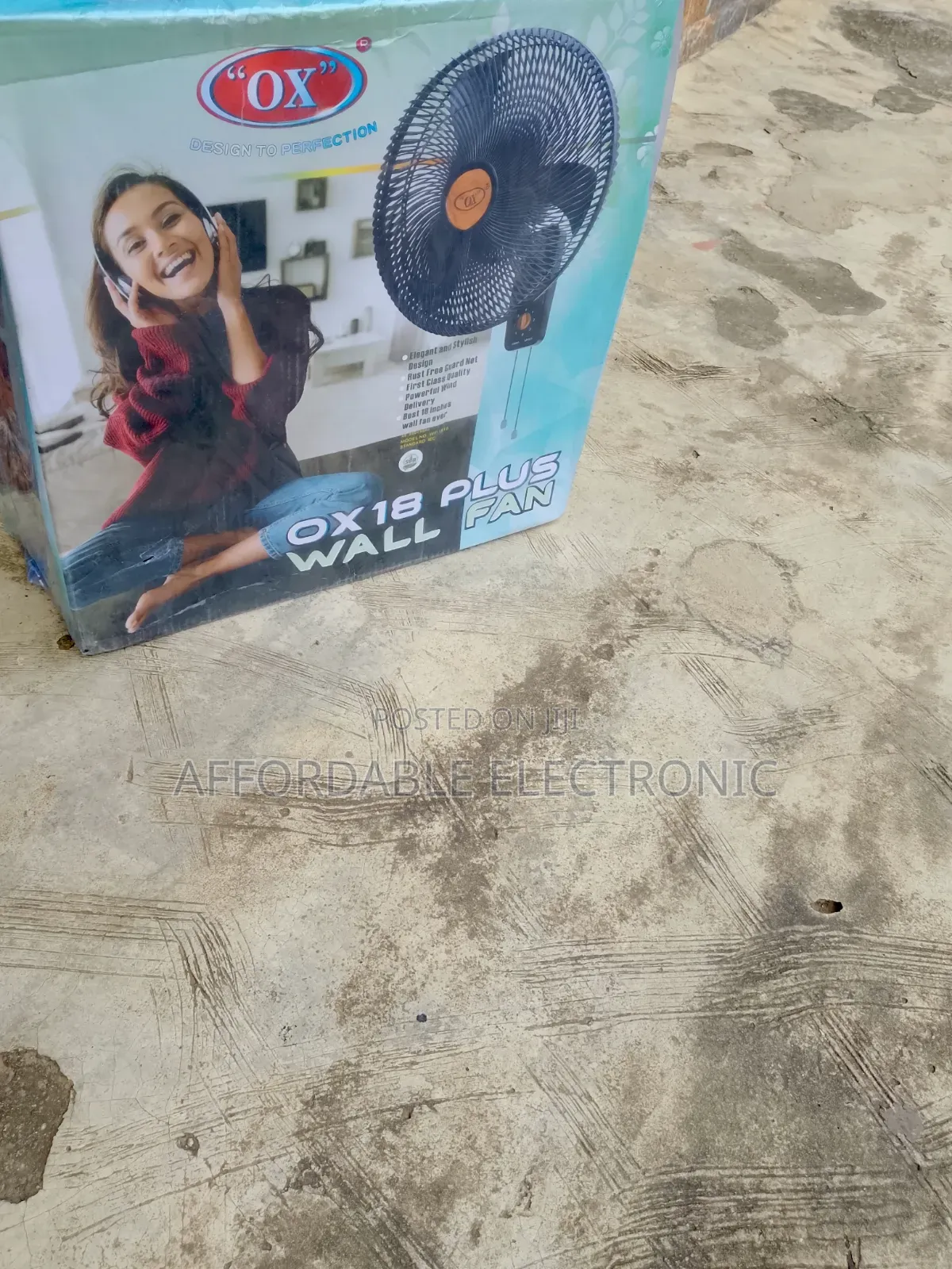 Unique Base Ox 18inch Wall Fan