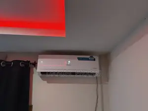 Hisense 1.5 Inverter AC