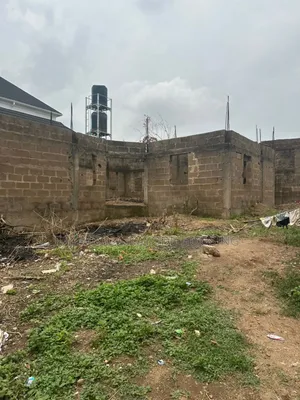 4bdrm Duplex in Tella Estate, Akobo for sale