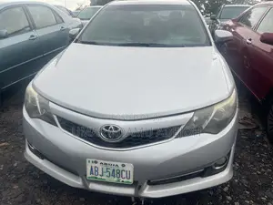 Toyota Camry 2013 Silver