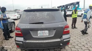 Mercedes-Benz GLK-Class 2011 Gray