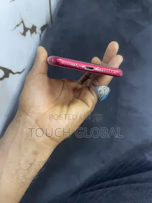 Apple iPhone 11 64 GB Red