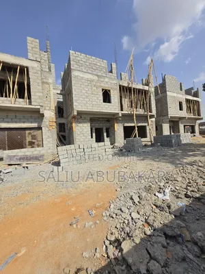 2bdrm Duplex in Efab Salis Estate, Life Camp for sale