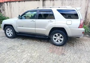 Toyota 4-Runner 2006 Gray