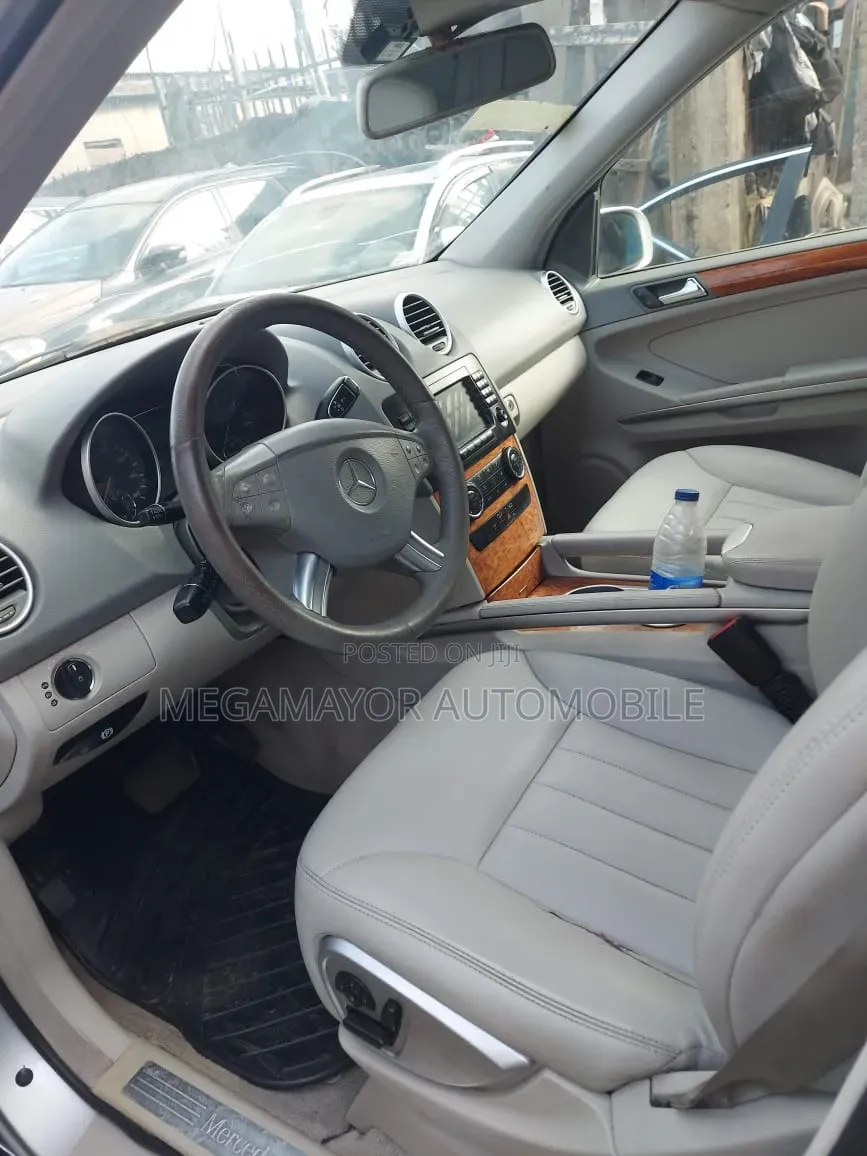 Mercedes-Benz M Class 2007 Gray