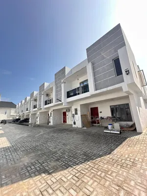 4bdrm Duplex in Lekki Phase 1 for sale