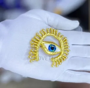 Fashion Brooch