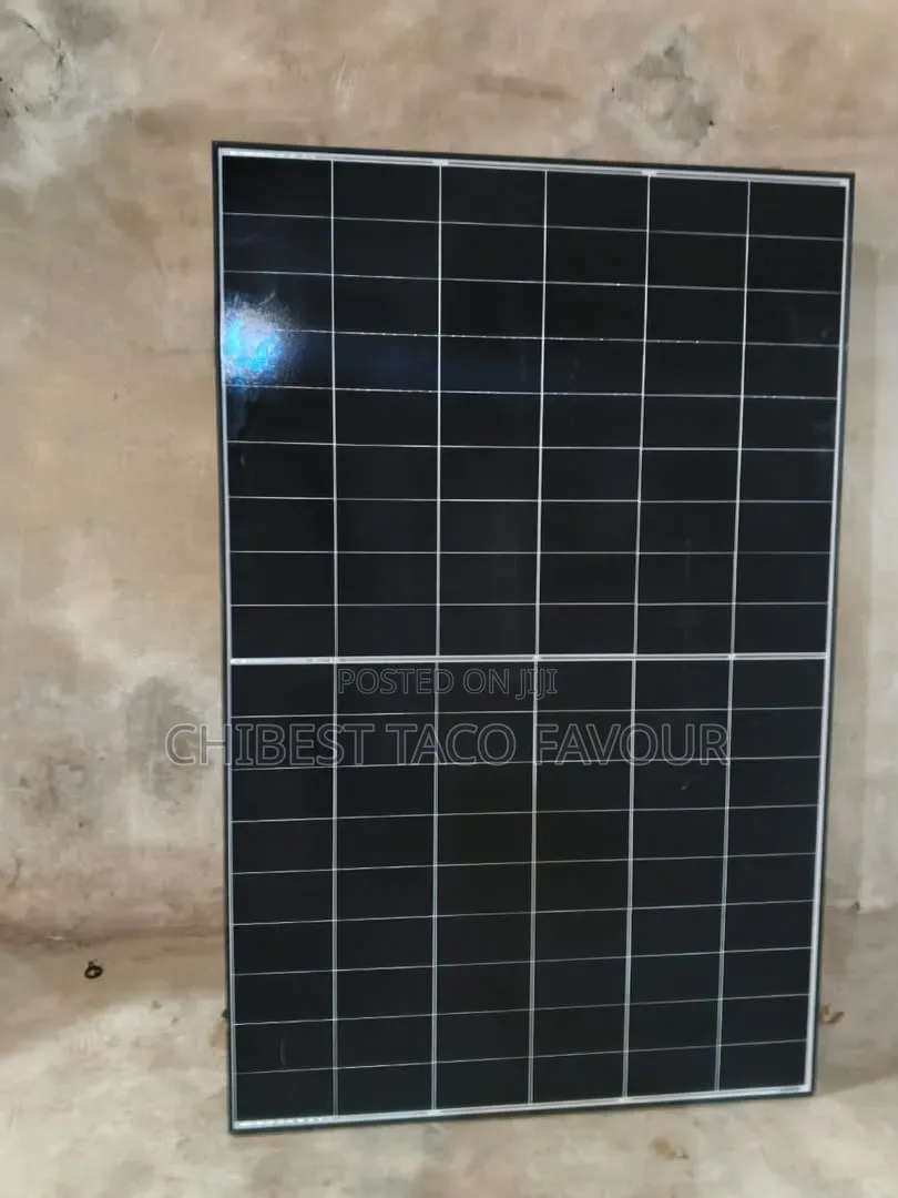 585 Watts Solar Panel