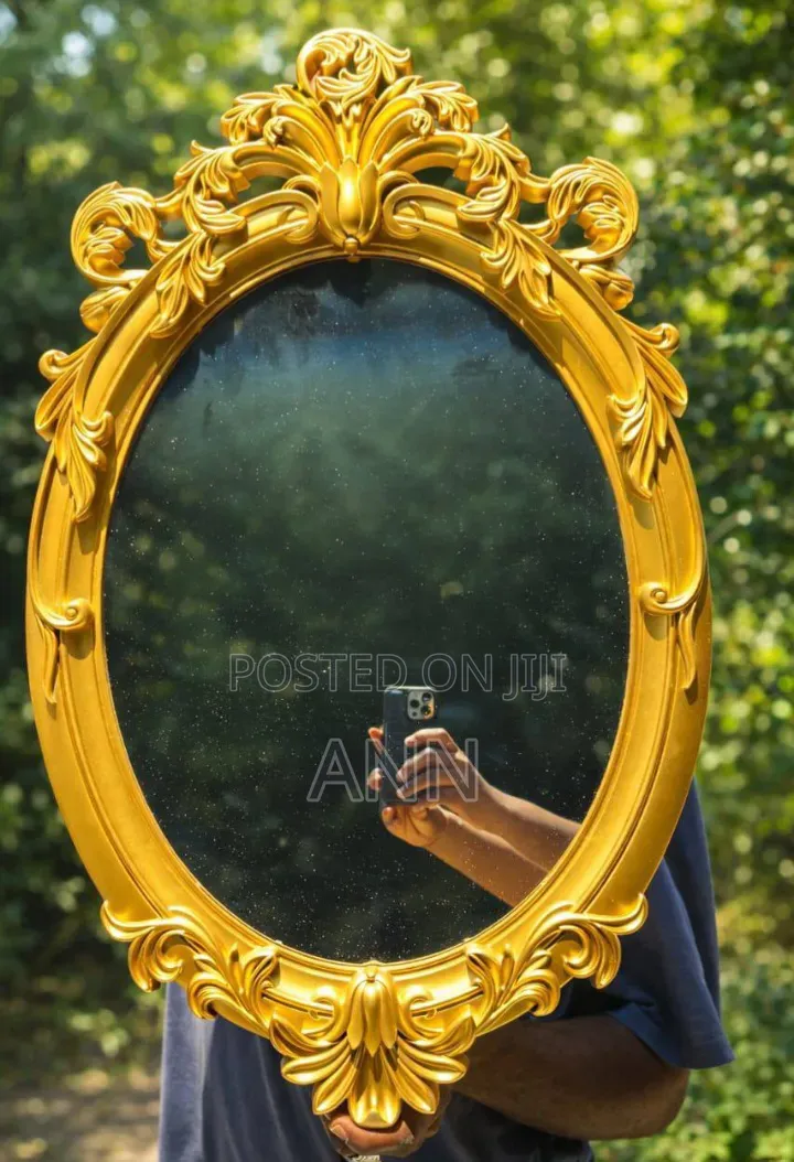 Vintage Elegant Mirror