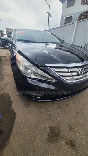 Hyundai Sonata 2012 Black