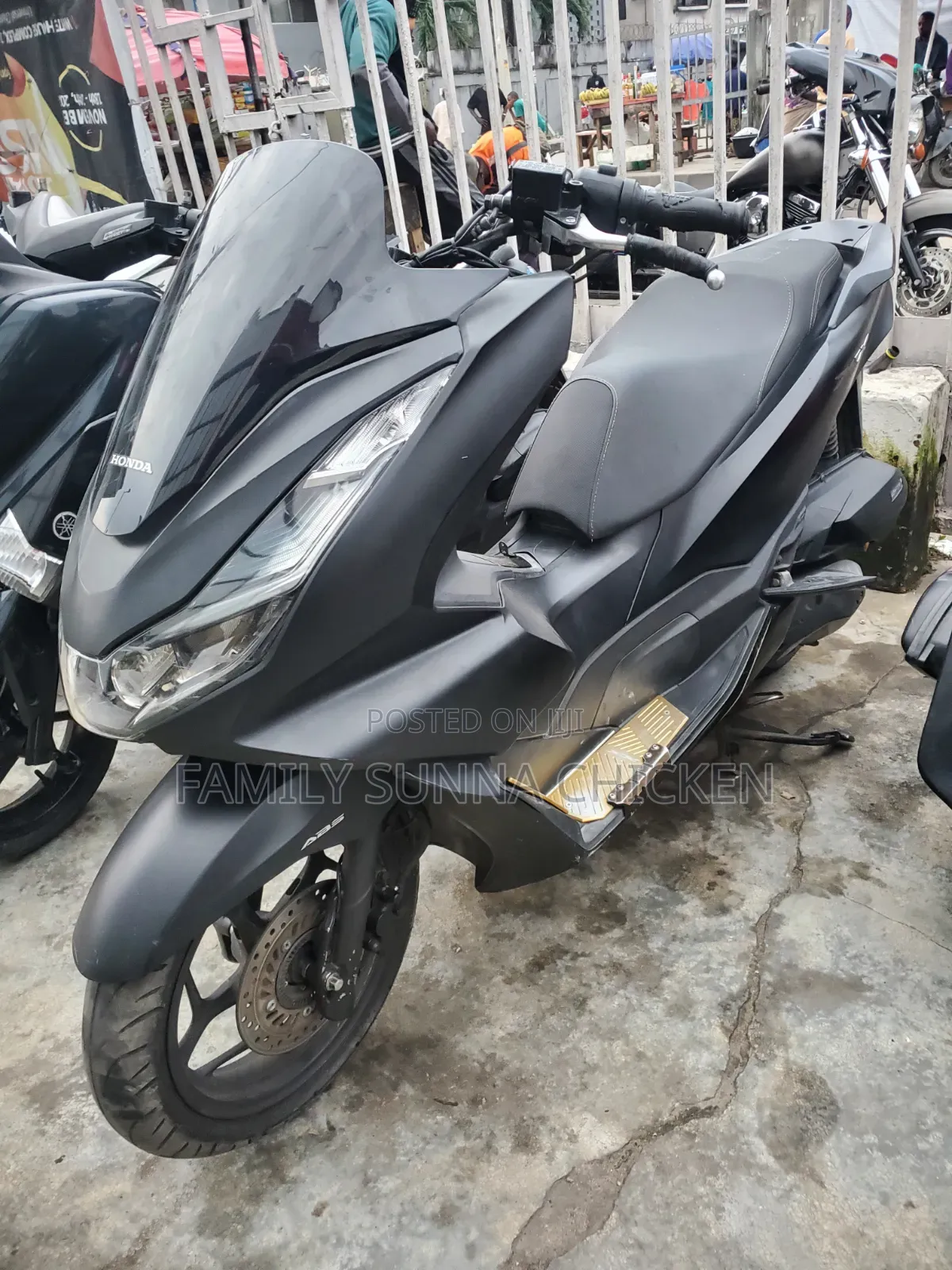 Honda CBX 2022 Black