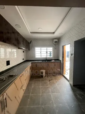 3bdrm Block of Flats in Carlton Gate Estate, Akobo for rent