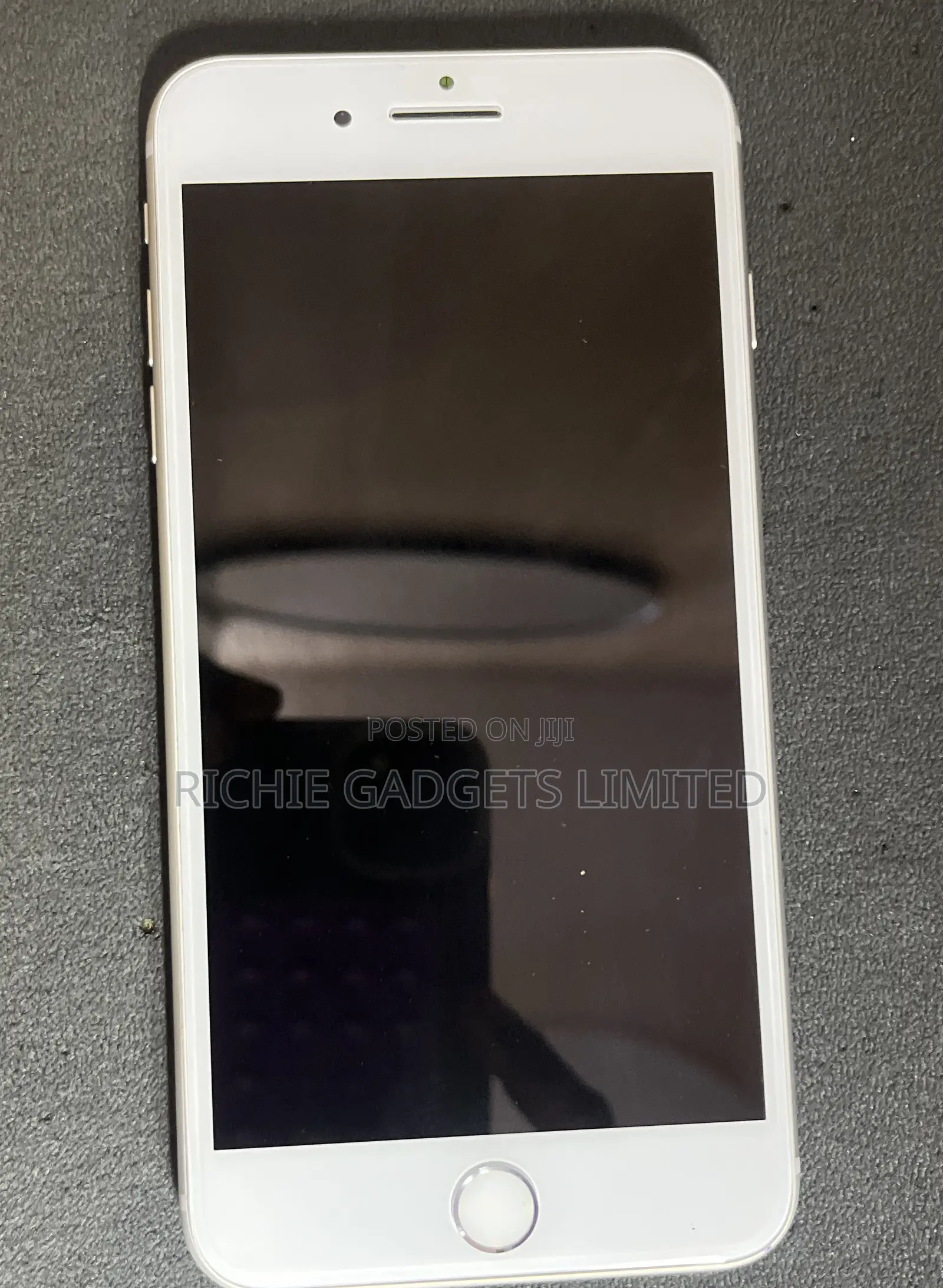 Apple iPhone 8 Plus 64 GB White