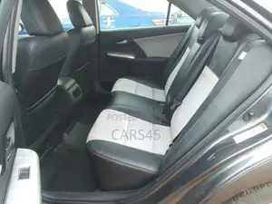 Toyota Camry L 4dr Sedan (2.5L 4cyl 6A) 2012 Gray