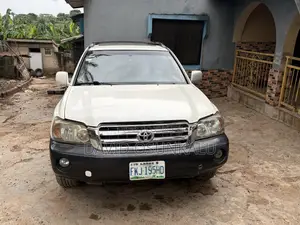 Toyota Highlander Sport 2007 White