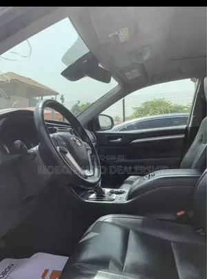 Toyota Highlander 2018 Gray