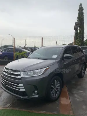 Toyota Highlander 2018 Gray
