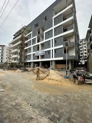 2bdrm Apartment in Lekki Phase 1 for sale